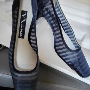 Nina navy blue dress shoes size 7.5